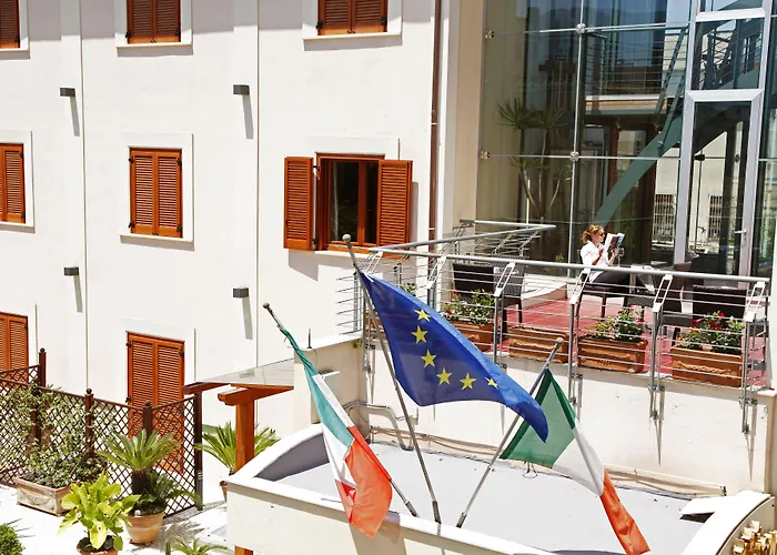 Diana 3* פומפיי