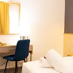 Hotel Diana