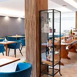 Hotel Diana 3*