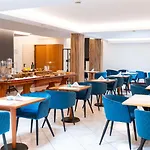 Diana Hotel