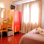 Hotel Diana 3*