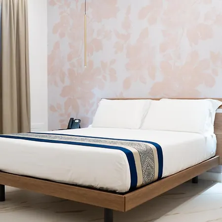 Diana Hotel 3*