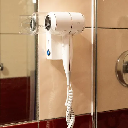 Diana Hotel 3*