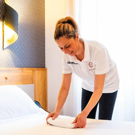 Diana Отель Помпеи