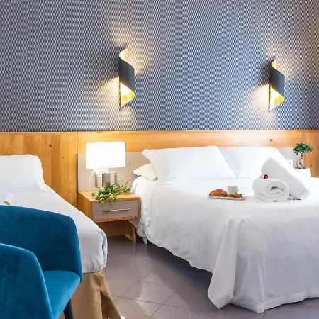 Hotel Diana