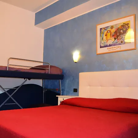 Hotel Diana