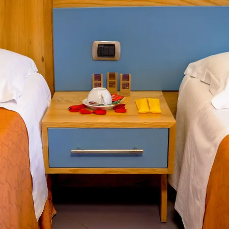 Hotel Diana