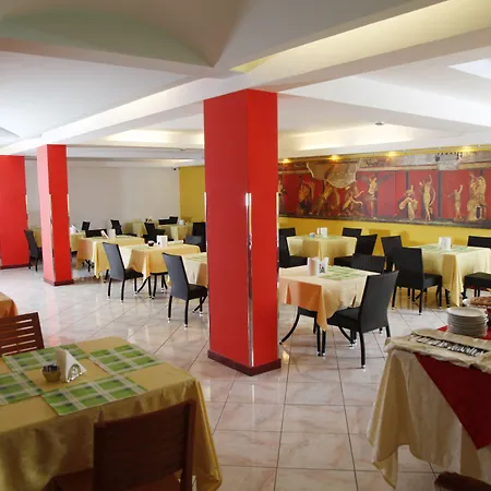 Hotel Diana Pompeya