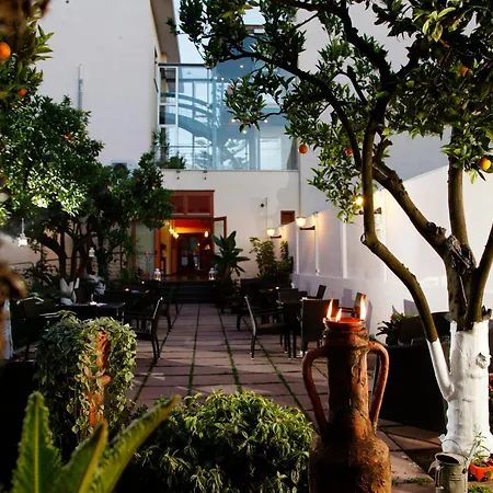 Hotel Diana Pompeya